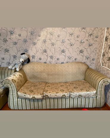 чехол на диван и два кресла: Модульный диван, цвет - Золотой, Б/у