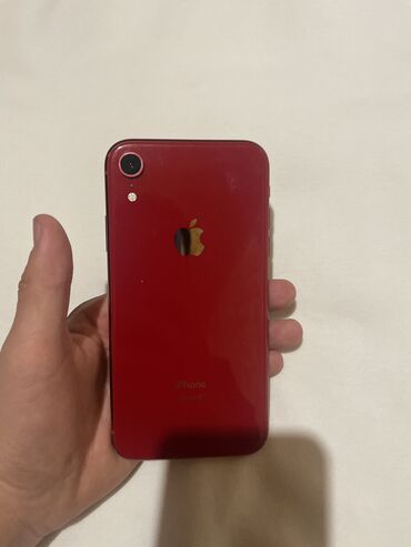 Apple iPhone: IPhone Xr, Б/у, 128 ГБ, Красный, 77 %