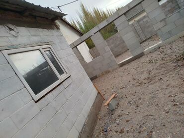 продаю дом в рассрочку бишкек: Дом, 50 м², 3 комнаты, Собственник, Косметический ремонт