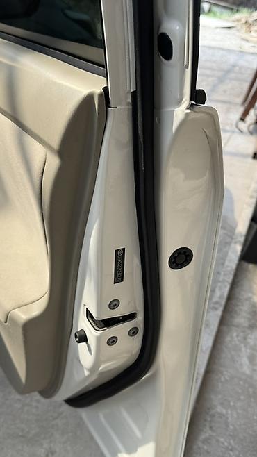 Toyota: Toyota Prius: 2012 г., 1.8 л, Вариатор, Гибрид, Хэтчбэк — 10