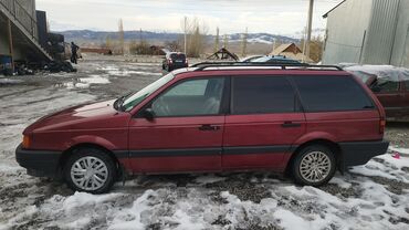 фолксваген пассат: Volkswagen Passat: 1990 г., 1.8 л, Механика, Бензин, Универсал