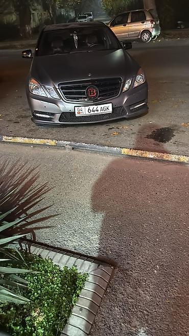 мечит: Mercedes-Benz E-Class: 2010 г., 3.5 л, Автомат, Бензин, Седан — 9