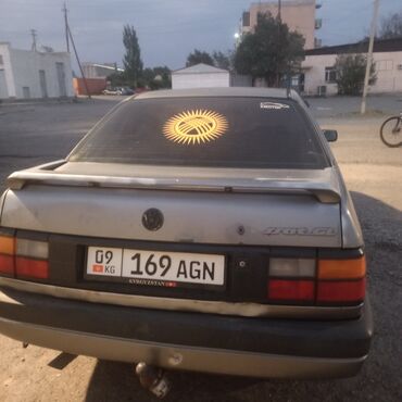 молдинги на пассат: Volkswagen Passat: 1990 г., Бензин, Седан