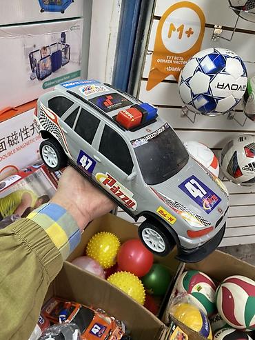 kinder joy: Игрушечная машинка «Rally» — большой внедорожник с гоночным дизайном — 1