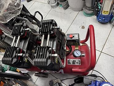 вакуум насос: Масляный компрессор ASM (Oil Free Air Compressor) в красном — 1