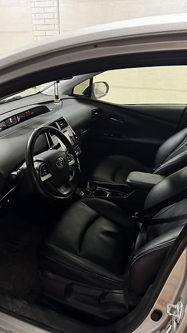тайота приус 2020: Toyota Prius: 2016 г., 1.8 л, Автомат, Гибрид, Хэтчбэк — 5
