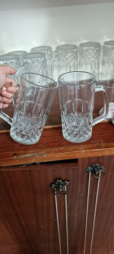 посуда стаканы: Продаю пивные кружки 0,5 (стекло) состояние идеальное.без