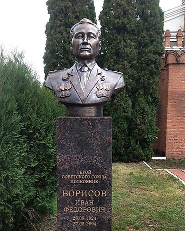 Другие услуги: Скульптура на заказ ( статуи памятники станковая скульптура — 2