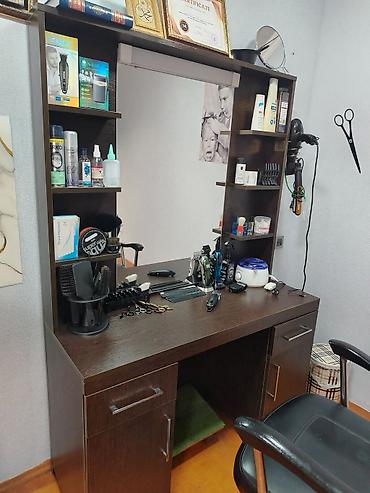 mebeı: Düz masa, Siyirməli, Polkalı, Kredit yoxdur — 2