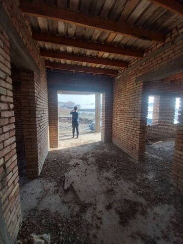 Продажа домов: Хонаи фуруши дар Хисор 2 этажа, 3 подвал, 6 дар хона. (4 та спальни, 2 — 10