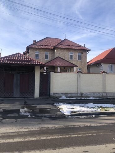 хата с басейном: Дом, 350 м², 10 комнат, Собственник, Старый ремонт