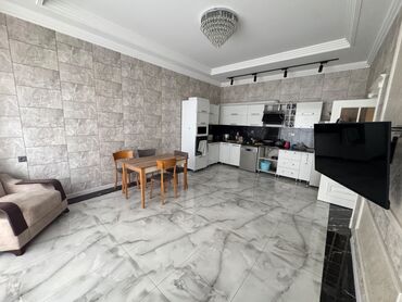 Həyət evləri və villaların satışı: 7 otaqlı, 220 kv. m, Kredit var, Yeni təmirli — 1