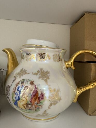 Digər dəstlər və servizlər: Şüşə qablar və boşqab dəstləri. Evdən hər şey təcili satılır ucuz - — 3