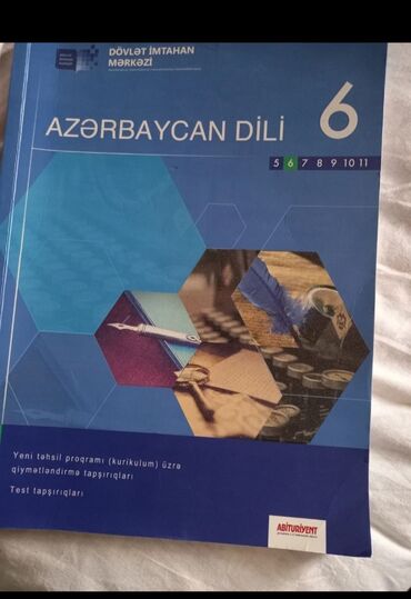 kitab satışı: Kitabların biri 3 man.satılır