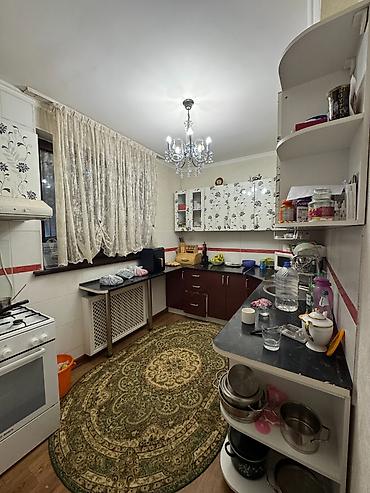 Продажа квартир: 5 и более комнат, 141 м², 106 серия, 1 этаж, Косметический ремонт — 10