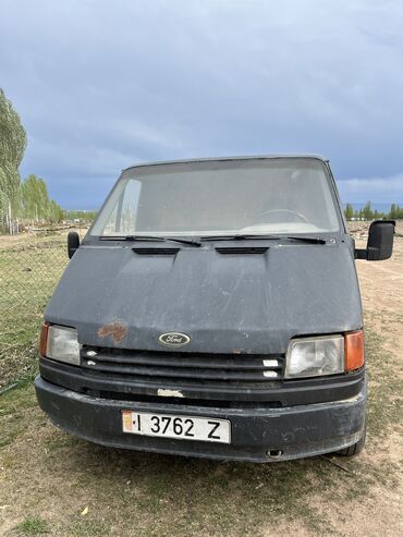 Ford: Ford Transit: 1988 г., 2.5 л, Механика, Дизель, Фургон