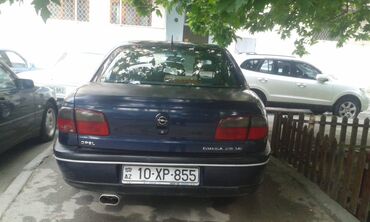 volkswagen 1995: Opel Omega: 2.7 l | 1995 il | 310000 km Sedan