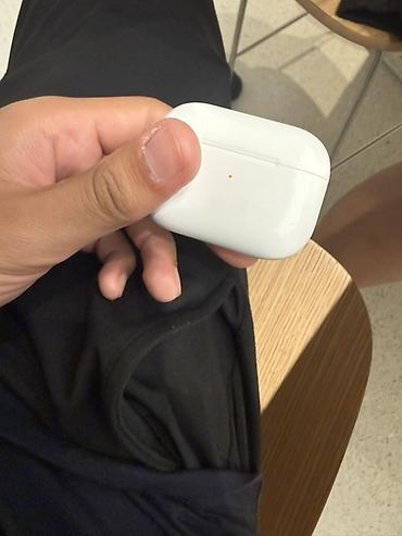 qulaqcıq iphone: Məhsul: Apple AirPods Pro (MagSafe şarj qutusu ilə) Xüsusiyyətlər: - — 8