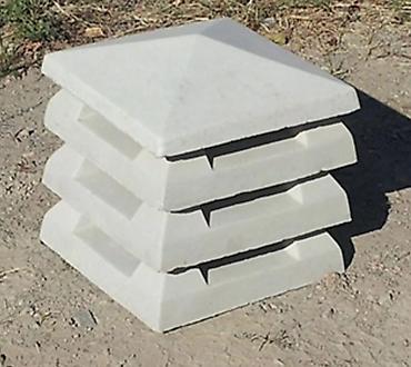inker porcelan: Betonske kape za stubove/ogradu - Materijal: armirani beton, glatka — 1