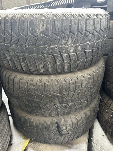 Шины: Шины 215 / 55 / R 17, Зима, Б/у, Комплект, Корея, GoodYear