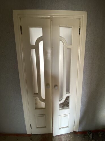 двер деревяный: Дверь с окнами, Распашная, Б/у, 190 *40, Самовывоз, Платная доставка