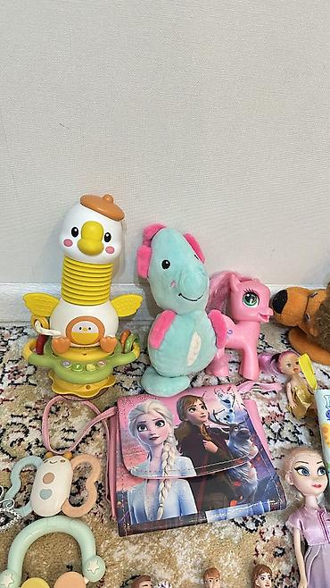 Игрушки: Продам игрушки б/у все вместе за 1200 сом — 2