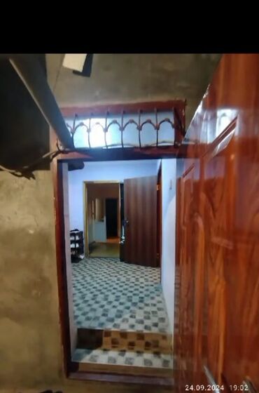 Həyət evləri və villaların satışı: 3 sot torpaqda 5 otaqlı həyət evi satılır Əfqan baglarinda. Reyal — 6