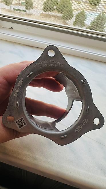 bmw sukanı: Hyundai/Kia üçün orijinal sükandan şafta (steering column) keçid — 2