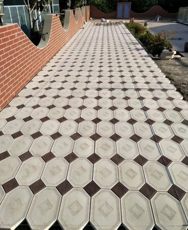 Plitə işləri: Tamet Aqlay Qabancik Kafel Metlax işləri görülür.Heyet Ve Bağ — 2