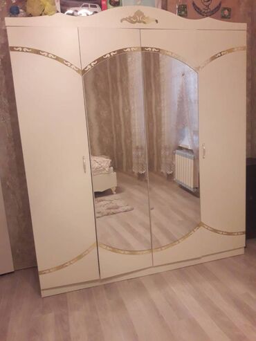 Qida məhsulları: İkinəfərlik çarpayı, Dolab, Termo, 2 tumba, Azərbaycan, İşlənmiş