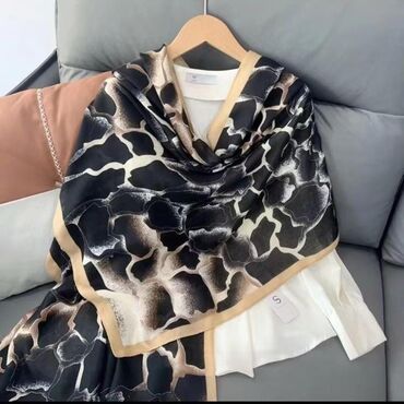 Baş geyimləri: Ketan Material Şarflar 30 manat 
Ölçü 80•180 sm — 3