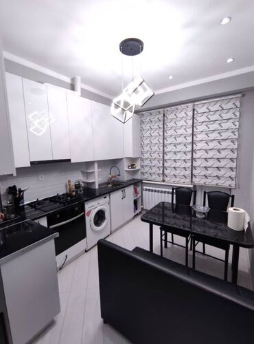 Продажа квартир: 2 комнаты, 70 м²