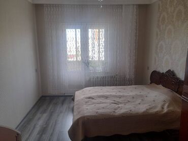 Köhnə tikili: Bakı, 4 otaqlı, Köhnə tikili, m. Həzi Aslanov, 100 kv. m — 4