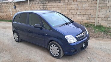 opel insigna: Opel Meriva: 1.3 l | 2006 il 231000 km Universal