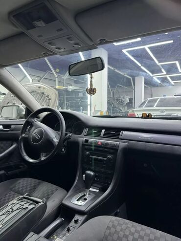 ауди универсаль: Audi A6: 2003 г., 3 л, Автомат, Бензин, Универсал