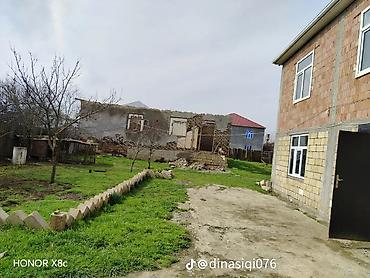 3 комнатная квартира: 4 комнаты, 30 м², Нет кредита, Средний ремонт — 2