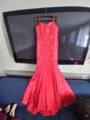haljina nemackoj: M (EU 38), bоја - Crvena, Večernji, maturski, Na bretele