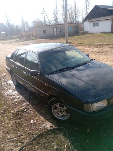 Volkswagen: Volkswagen Passat: 1994 г., 1.8 л, Механика, Газ, Седан — 8