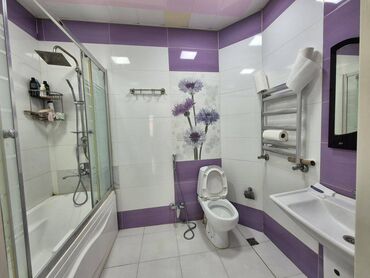 Uzunmüddətli kirayə mənzillər: 28 May metrosu yanıında mənzil kirayə verilir. Mərtəbə 16/5. Ümumi — 7