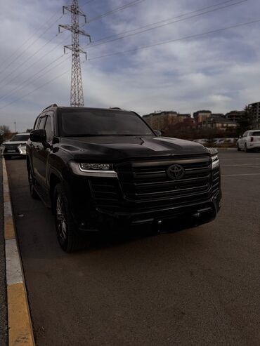 резина зимний: Toyota Land Cruiser: 2022 г., 3.6 л, Автоматические, Бензин, Внедорожник