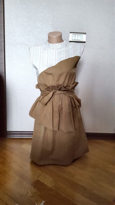 Ziyafət donları: YENİ və İkinci əl libaslar.Donlar 36.38 pazmerdi.Duzdendilər donların — 7