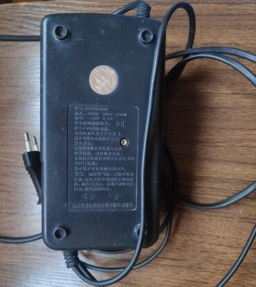 dji osmo mobile 6: Продаю зарядное устройство для электросамоката, электровелосипеда на