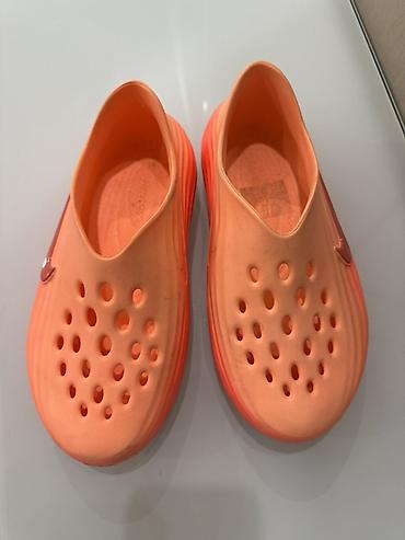 pull and: Сабо, 38, Nike, Б/у, цвет - Оранжевый — 1