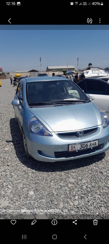 машина фит ош: Honda Fit: 2006 г., 1.5 л, Автомат, Бензин, Хэтчбэк