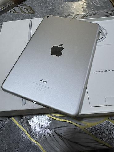 i̇pad mini 7: İşlənmiş Apple iPad 5 (2017), 9,7", 256 GB — 3