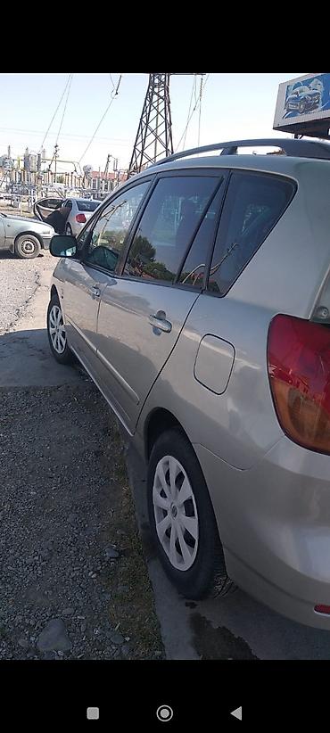 с4 2: Toyota Corolla Verso: 2003 г., 1.8 л, Механика, Бензин, Минивэн — 4