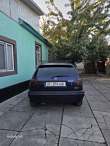 mazda proteg: Volkswagen Golf: 1995 г., Кол менен иштөөчү, Бензин, Хетчбек — 3