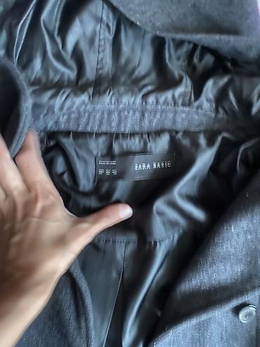 пальто zara: Az geyinilib hec bur problemi yoxdu Zara Basic qadın palto - Rəng — 3
