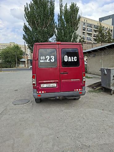 адмен спринтер: Mercedes-Benz Sprinter 311 CDI, короткая база, красный фургон. Кузов — 5