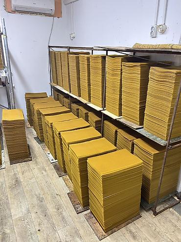 Воск: Акция акция 3100 сом натуральная 5 кг в коробке Вощина пчеловодная — 6